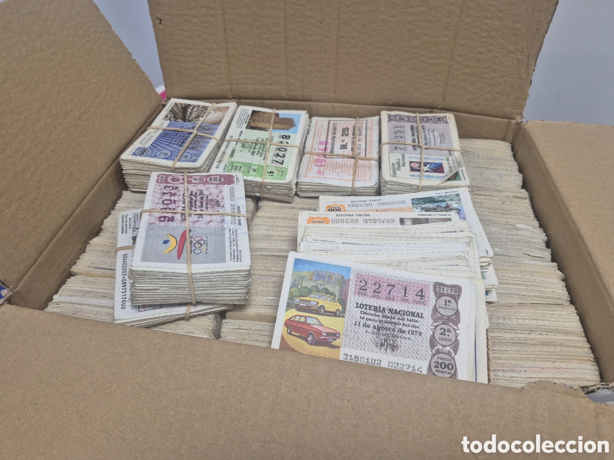 Loter&iacute;a Nacional: Caja grande con miles de decimos de loteria todos numeros diferentes
