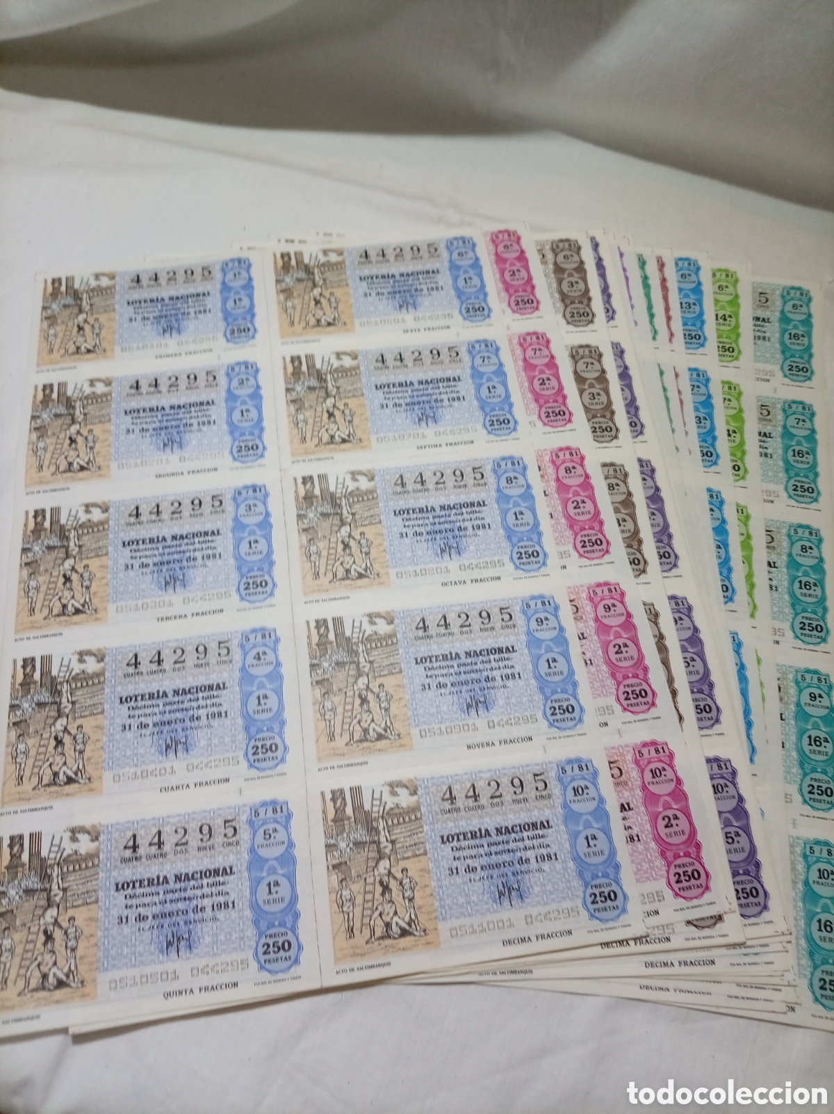 Loter&iacute;a nacional: 100 BILLETES LOTERIA NACIONAL 31/1/1981 N&deg; 44295 SERIES DE LA 1 A LA 16