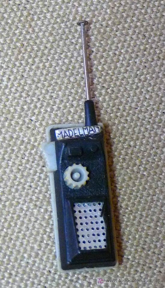 Madelman: COMPLEMENTO MADELMAN, ORIGINAL, WALKIE TALKIE, CON PEGATINA - Foto 1