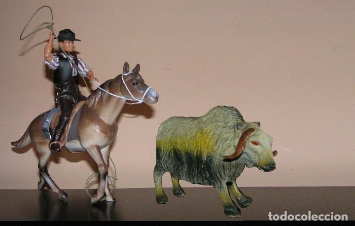 Madelman: Madelman MDE serie Far West. Oeste. Cawboy. Vaquero con caballo y bisonte. - Foto 1 - 111519543