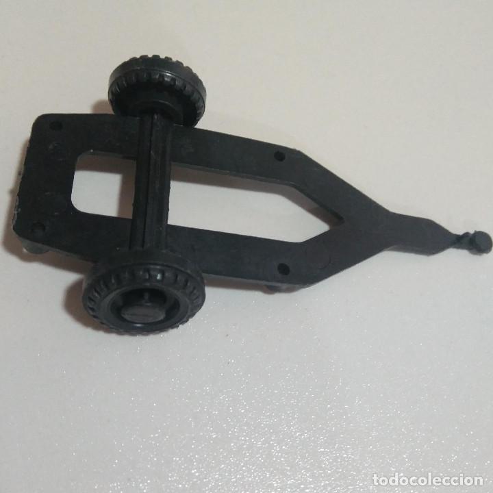 Madelman: remolque que no s&eacute; si es de madelman ? complemento coche accesorio vehiculo plastico - Foto 2