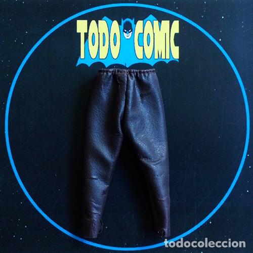 Madelman: Pantal&oacute;n de Piel Marr&oacute;n Madelman / Altaya