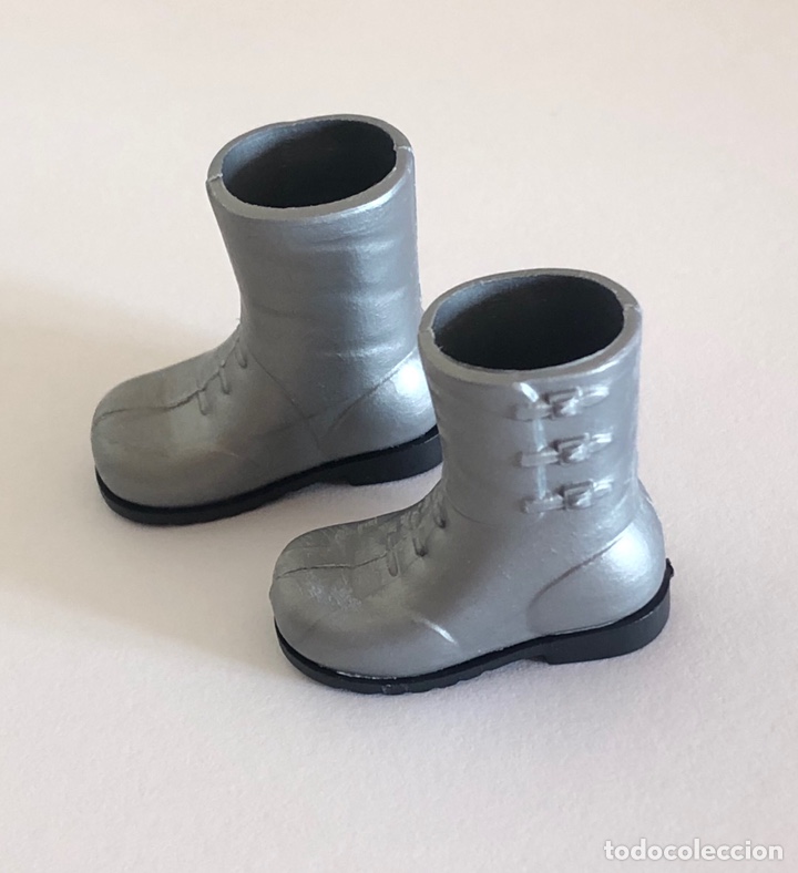 Madelman: MADELMAN. BOTAS 2&ordf; GENERACI&Oacute;N ASTRONAUTA 2001. REINYECTADAS MOLDE ORIGINAL - Foto 3