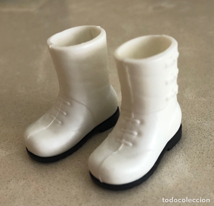 Madelman: MADELMAN. BOTAS 2&ordf; GENERACI&Oacute;N BLANCO. REINYECTADAS MOLDE ORIGINAL - Foto 1