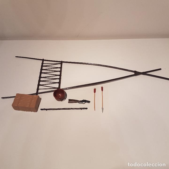 Madelman: MADELMAN PIELES ROJAS COMPLEMENTOS - Foto 1