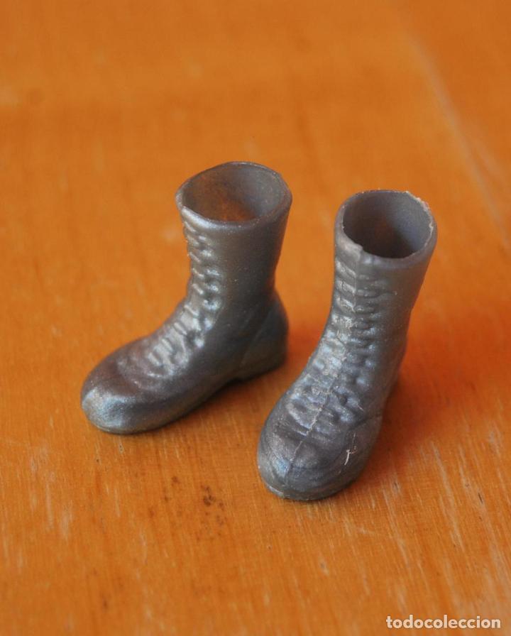 Madelman: Madelman Botas grises 2001 - Foto 2