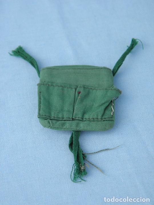 Madelman: Antigua Mochila verde original de Madelman, a&ntilde;os 70