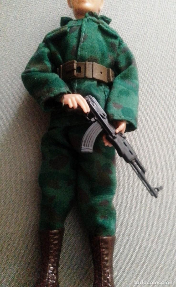 Madelman: Fusil escala Madelman. Cargador desmontable.