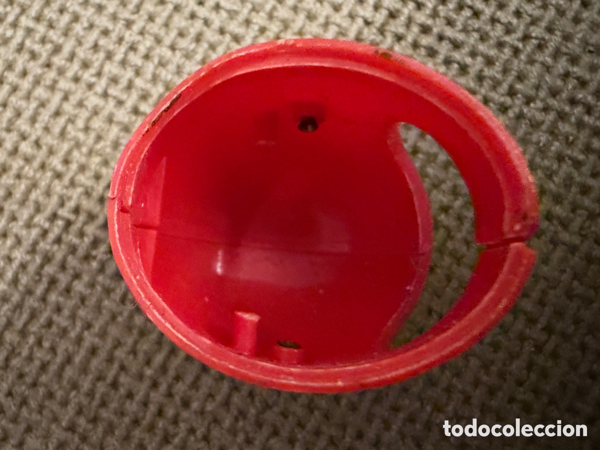Madelman: Casco de moto ROJO MADELMAN INCOMPLETO - Foto 2