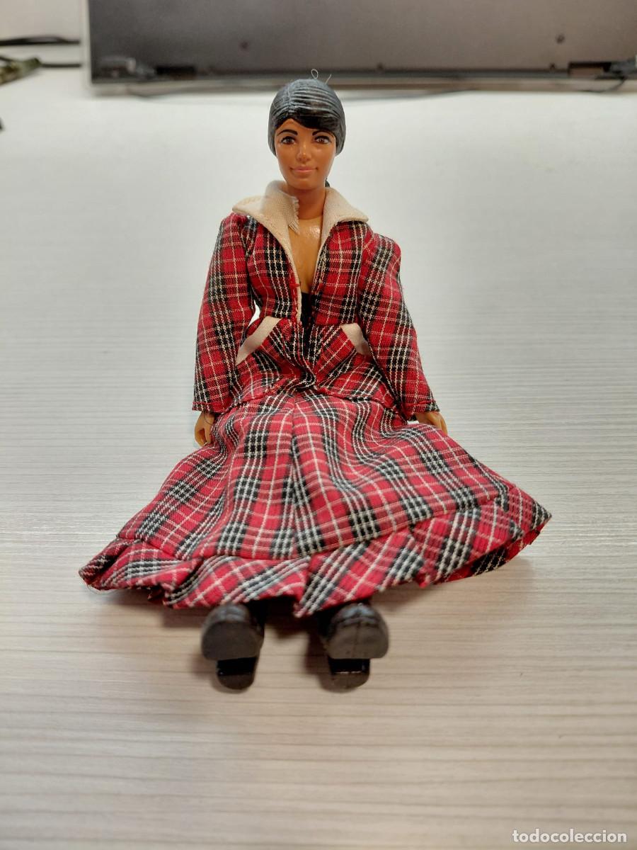 Madelman: MADELMAN, MADELWOMAN, COLONA, ORIGINAL, VESTIDO Y BOTAS, COLONOS