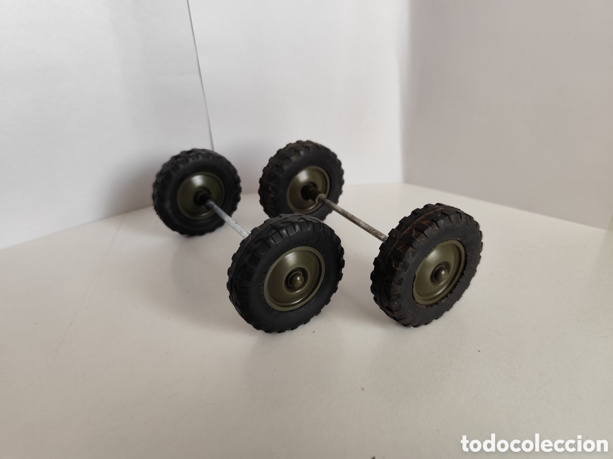 Madelman: Madelman. Ejes con ruedas para Jeep Militar