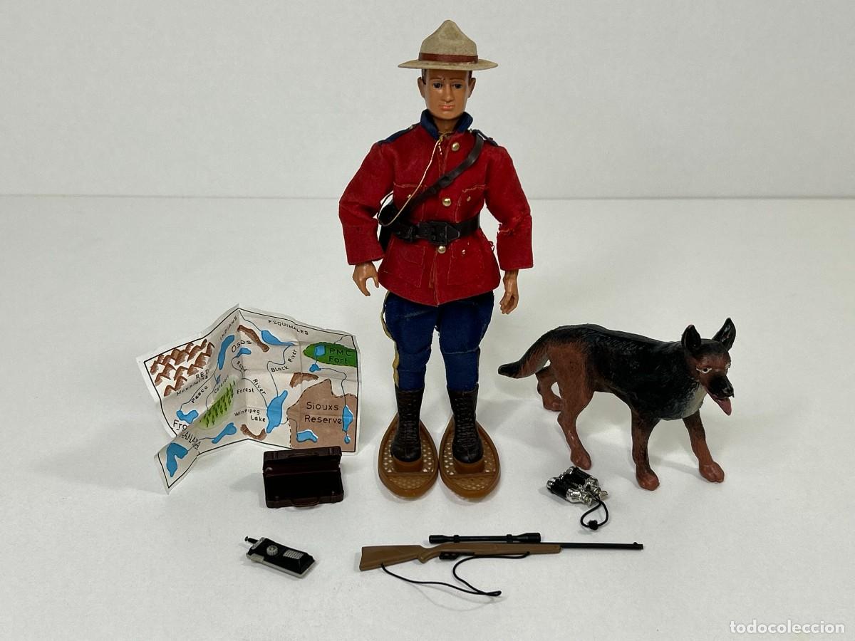 Madelman: MADELMAN POLIC&Iacute;A MONTADA CANAD&Aacute; ORIGINAL 1&ordf; GENERACI&Oacute;N