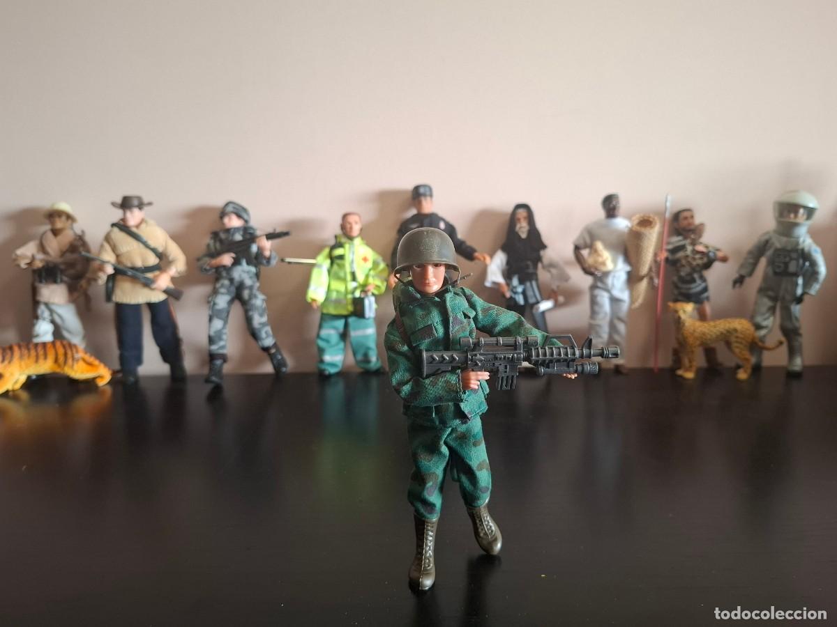 Madelman: Madelman MDE militar soldado con uniforme de camuflaje y mochila tactica