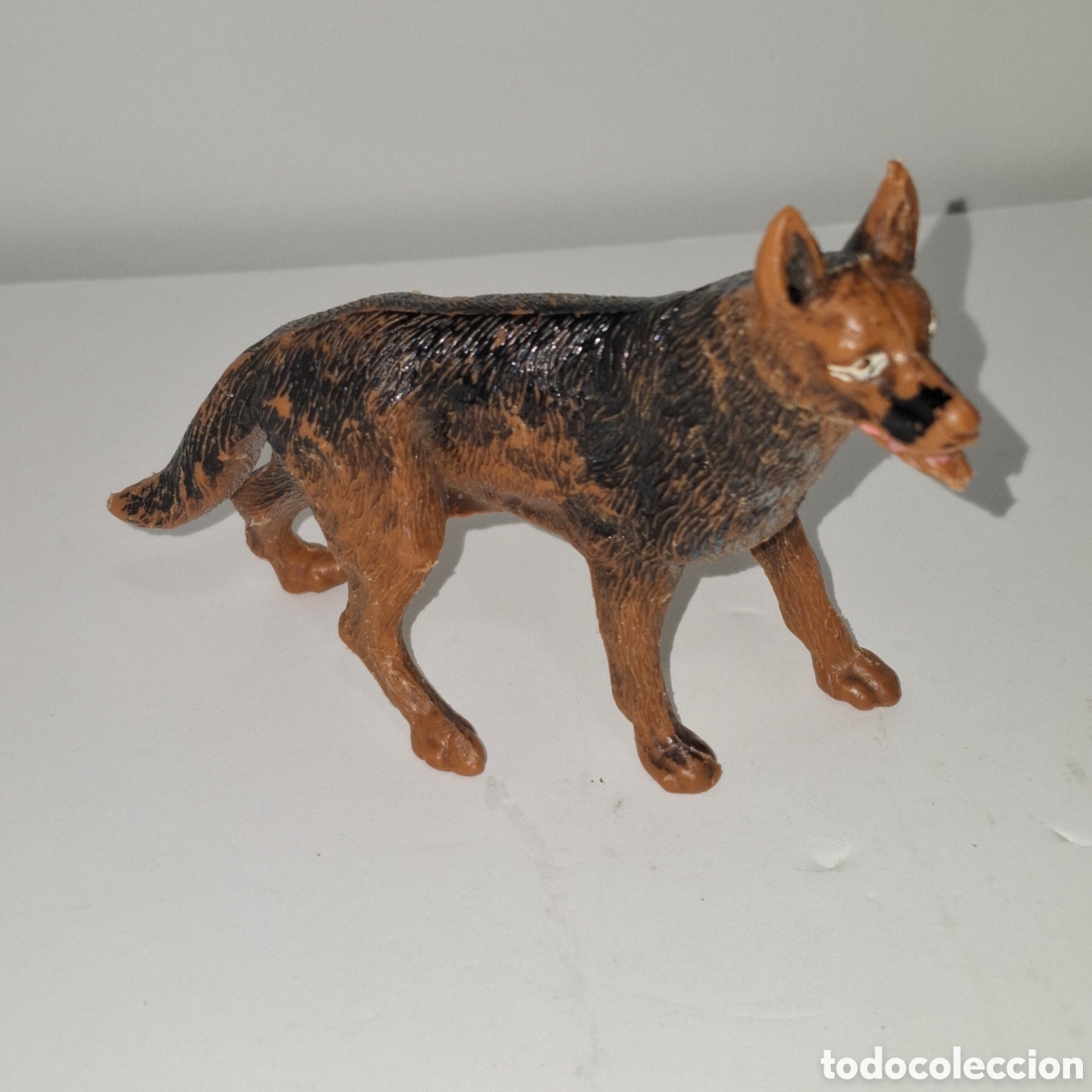 Madelman: FIGURA DE PLASTICO A&Ntilde;OS 60 Y 70 PERRO PASTOR ALEMAN DE MADELMAN