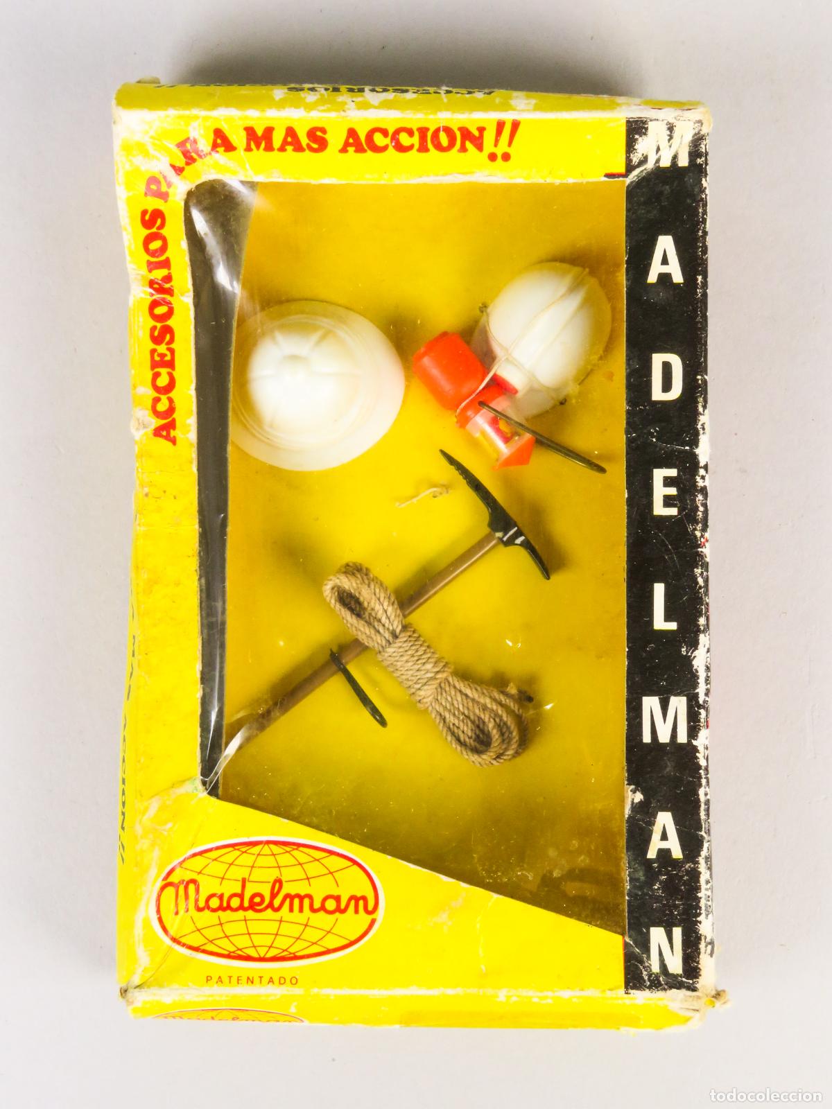 Madelman: Caja accesorios Madelman original a&ntilde;os 70