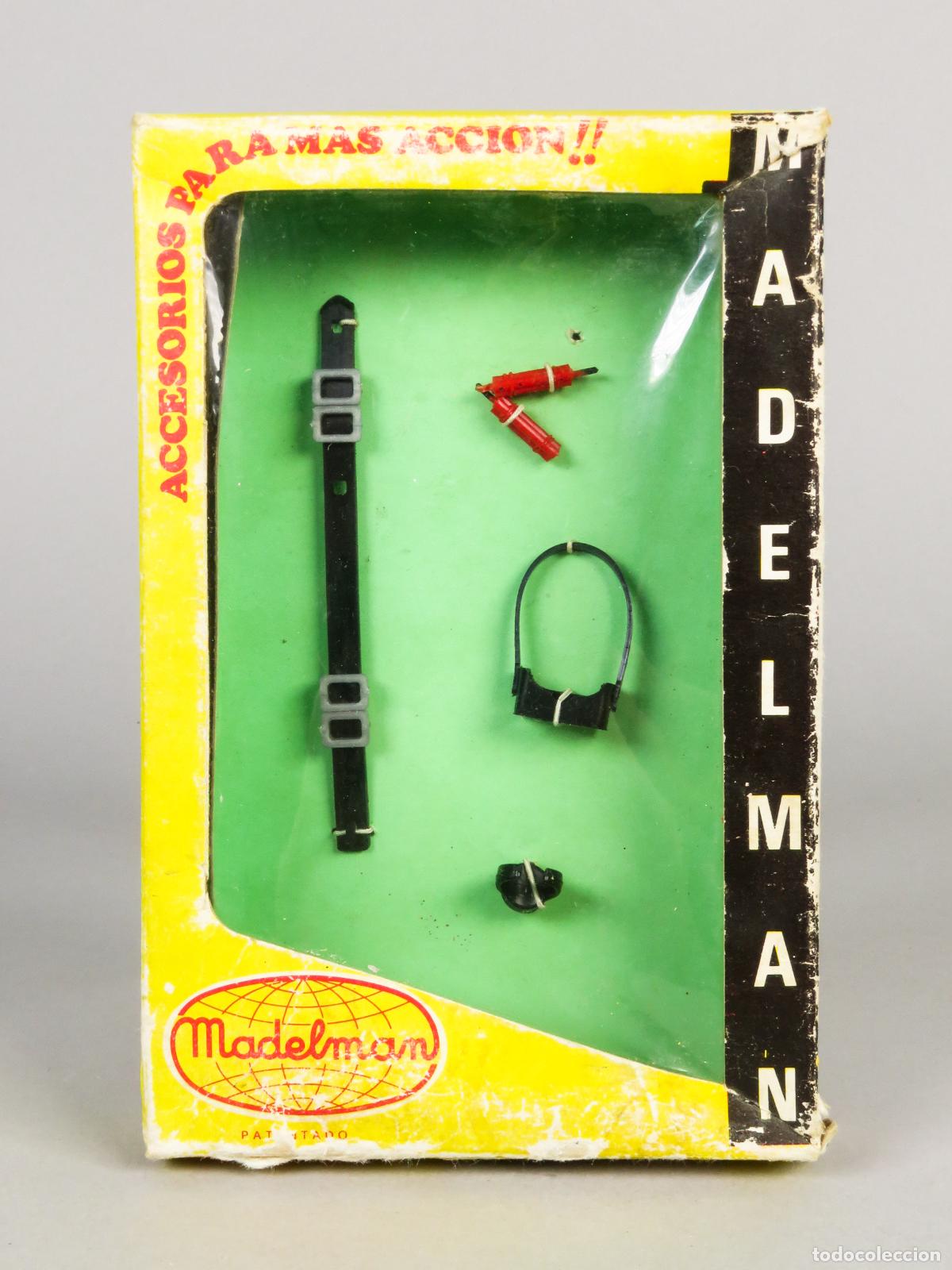 Madelman: Caja accesorios Madelman original a&ntilde;os 70