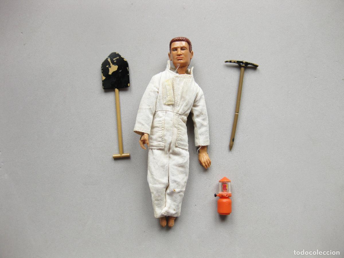 Madelman: MANIQU&Iacute; Y MONO DE ESPELE&Oacute;LOGO MADELMAN CON PICO, PALA Y L&Aacute;MPARA. ORIGINAL A&Ntilde;OS 70