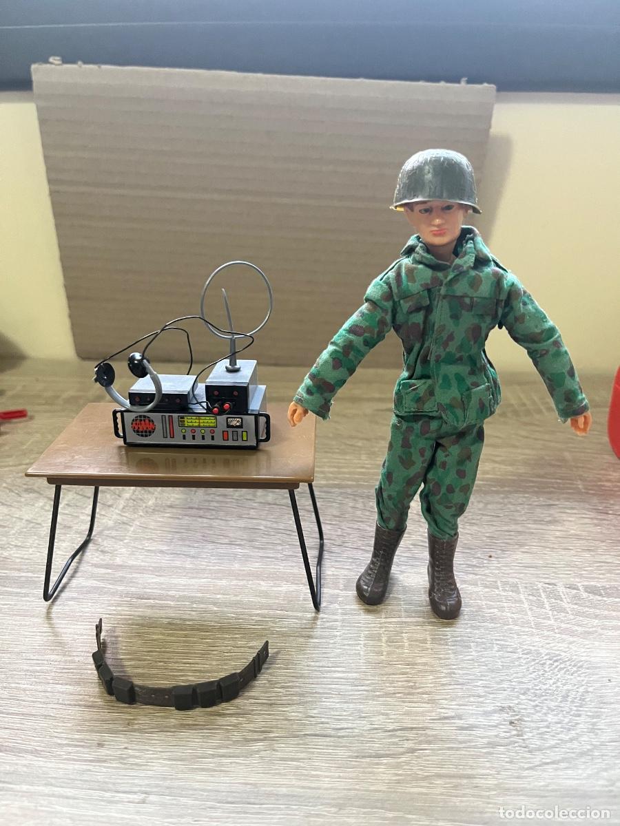 Madelman: Maniqu&iacute; Madelman Ojos Verdes con Radio de Transmisiones