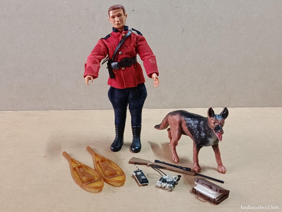 Madelman: MADELMAN POLIC&Iacute;A MONTADA CON PASTOR ALEM&Aacute;N Y ACCESORIOS - 1&ordf; GENERACI&Oacute;N
