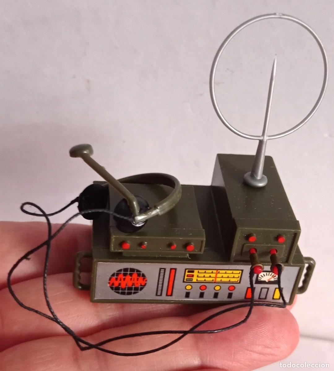 Madelman: RADIO TRANSMISION serie militar madelman con auriculares ORIGINAL (10)