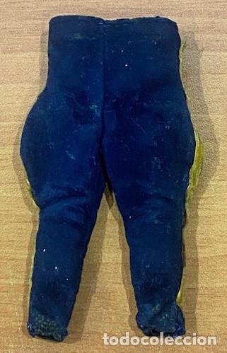 Madelman: MADELMAN ORIGINAL. PANTAL&Oacute;N DEL POLIC&Iacute;A MONTADA DEL CANADA.