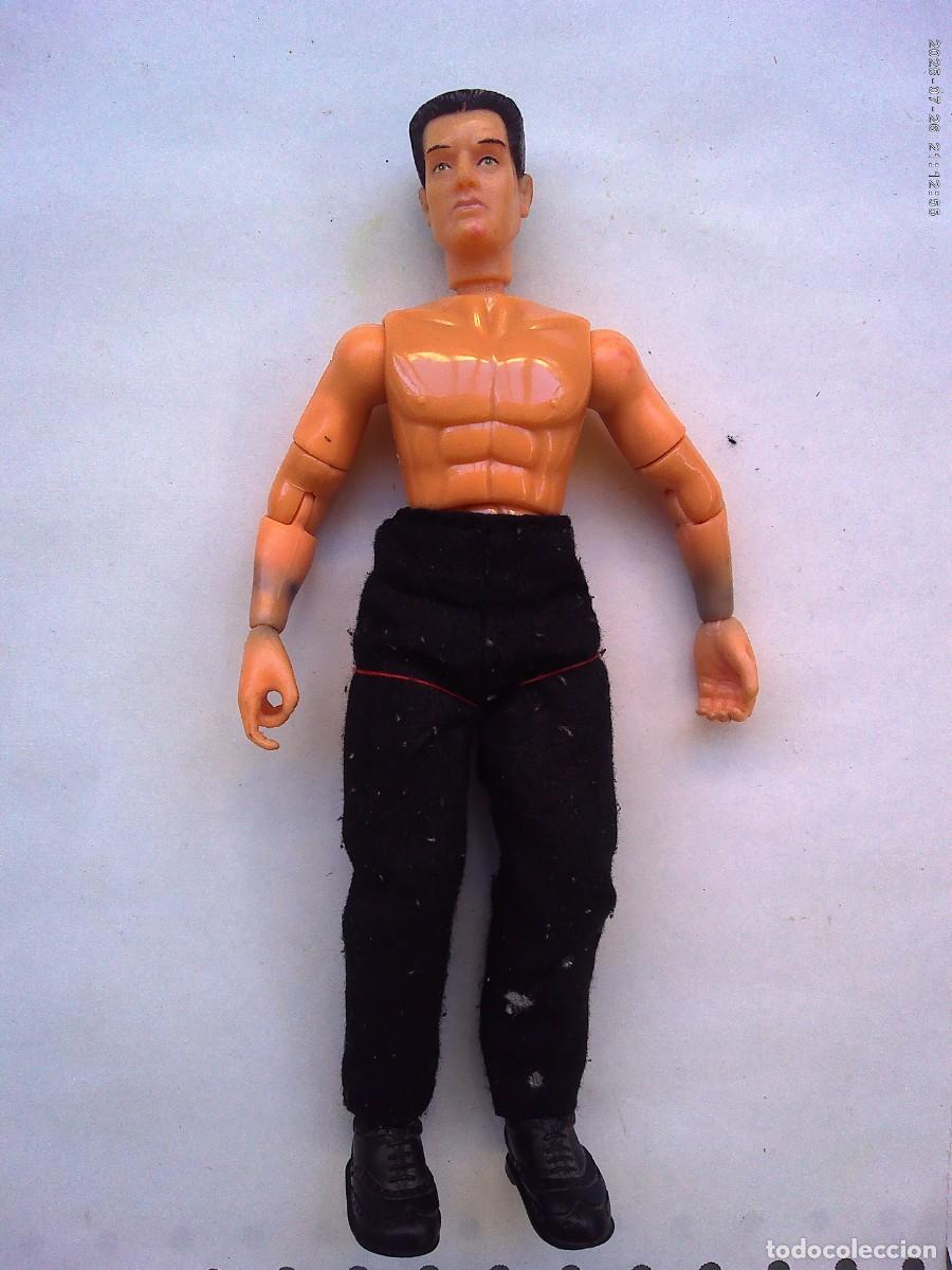 Madelman: FIGURA DE MADELMAN NUEVA GENERACION . CON PANTALONES Y ZAPATOS . DE POPULAR DE JUGUETES