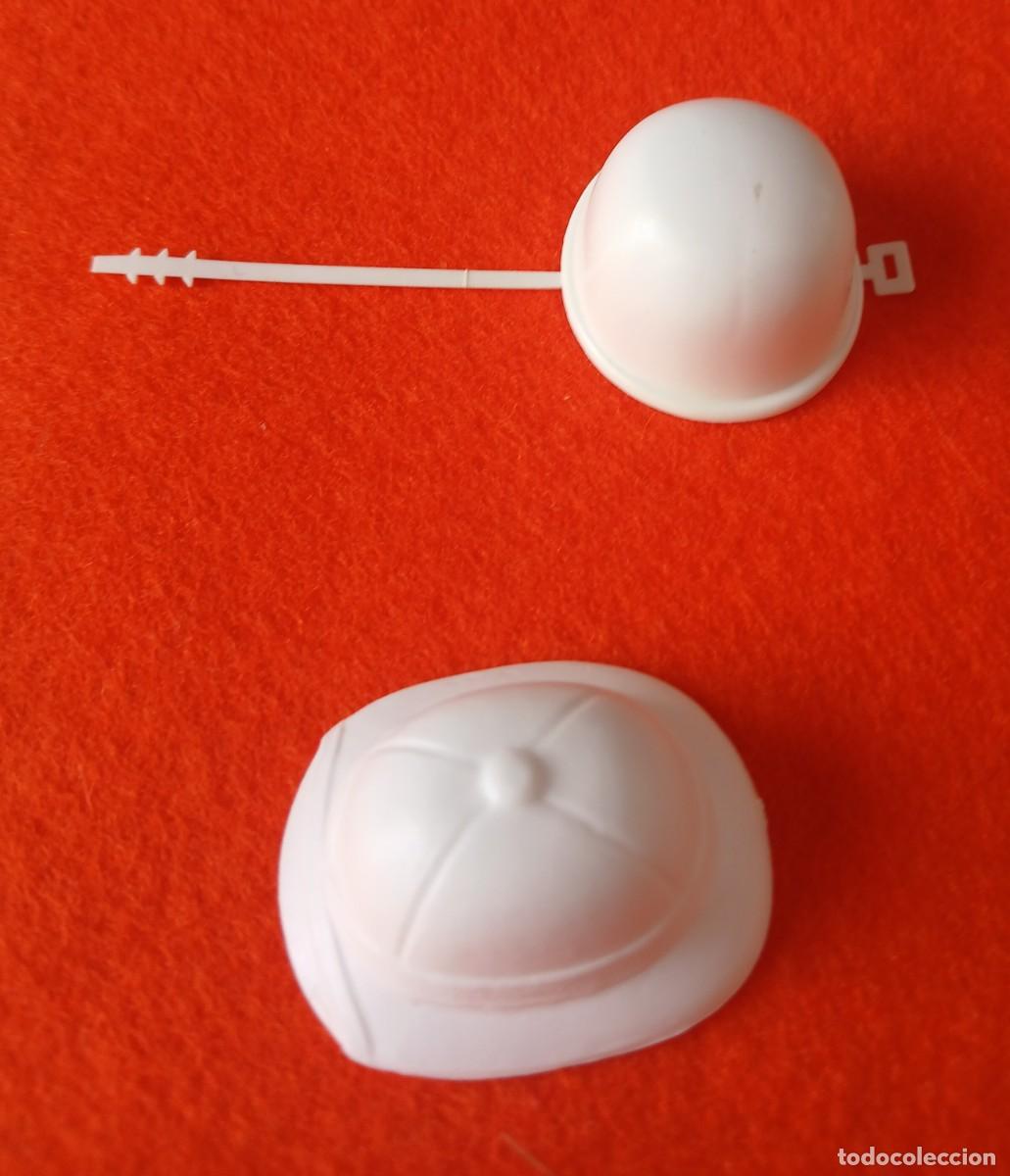 Madelman: Cascos y salacot reinyectados Madelman - Foto 6