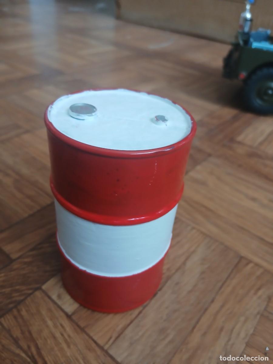 Madelman: bidon grande para madelman o decoracion de coches de radio control n&ordm; 4