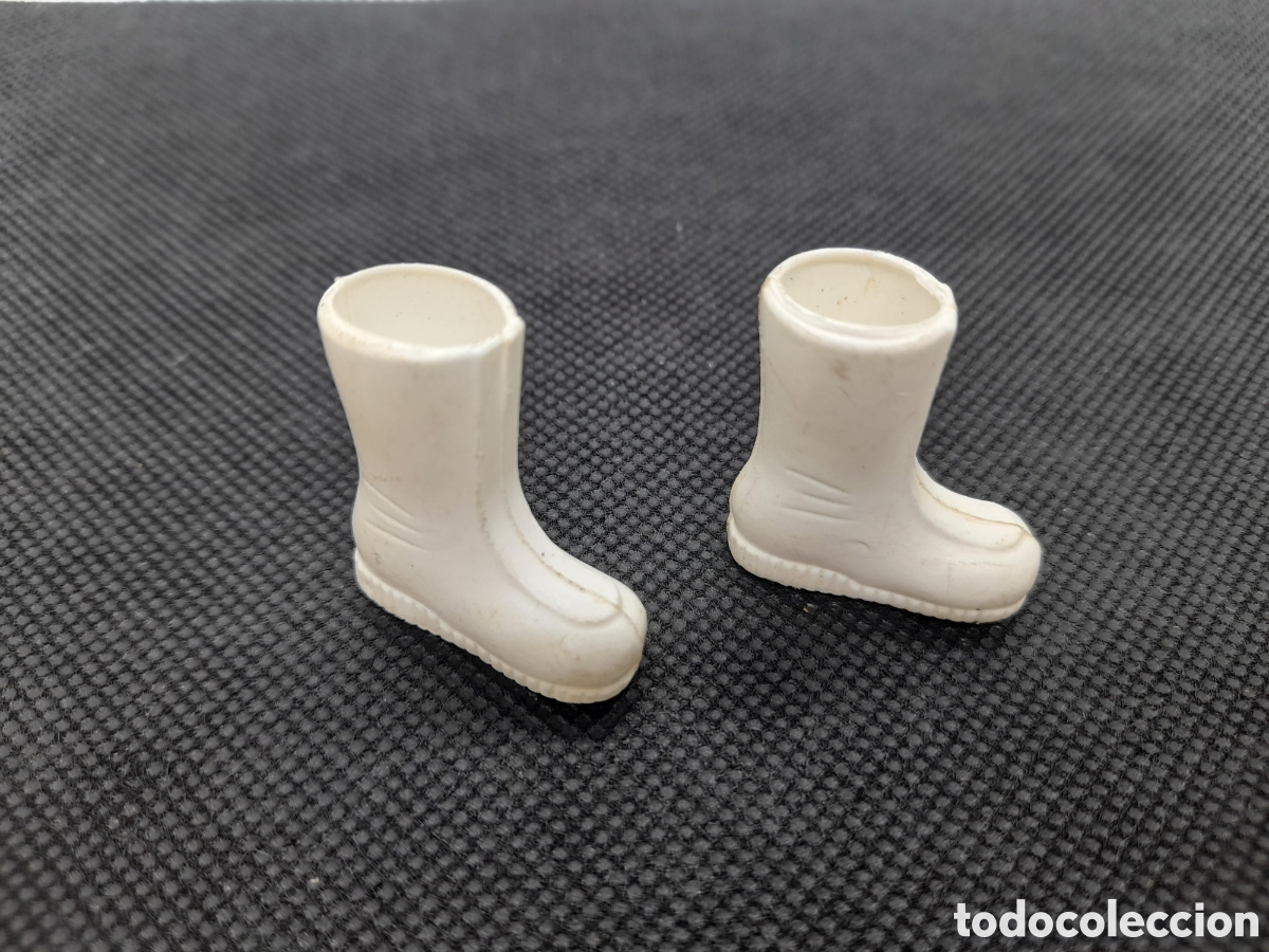 Madelman: MADELMAN ORIGINAL. BOTAS BLANCAS SERIE COSMIC. INVESTIGADORA ESPACIAL