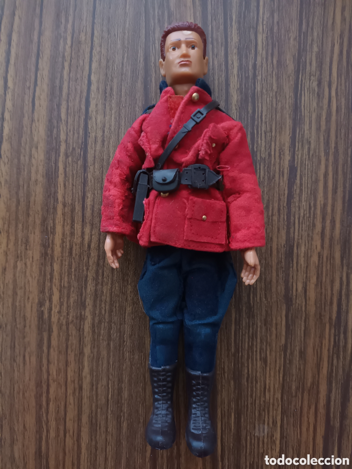 Madelman: MADELMAN ORIGINAL. POLICIA CANAD&Aacute;. ARTICULACIONES MUY DURAS. VER FOTOS