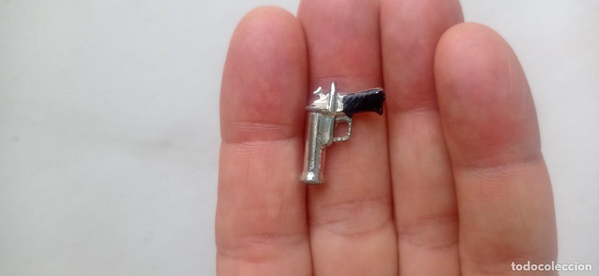 Madelman: PISTOLA SE&Ntilde;ALES madelman ORIGINAL (2)