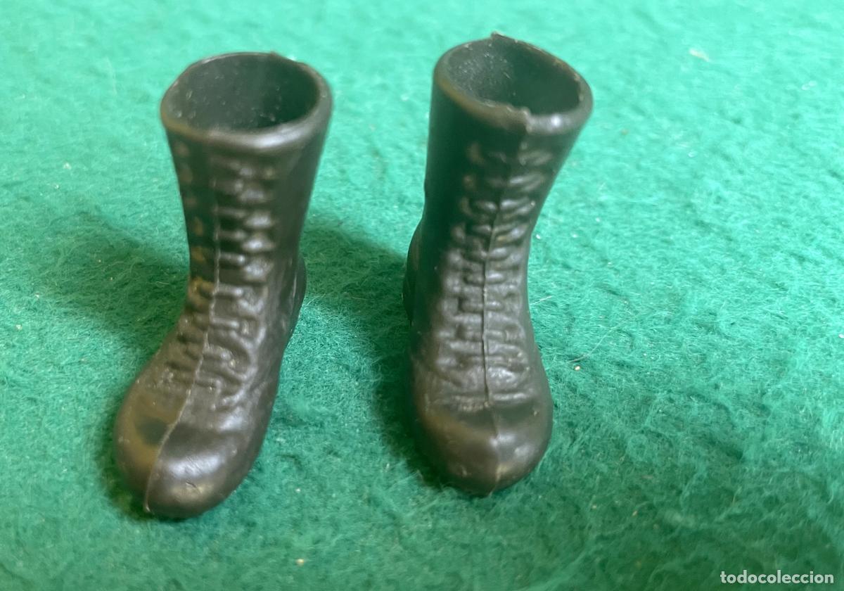 Madelman: MADELMAN ORIGINAL 1&ordf; - BOTAS MARRONES CON AGUJERO 1 - EXCELENTE ESTADO