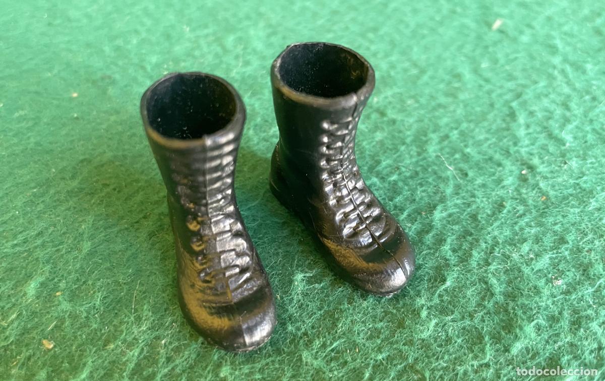 Madelman: MADELMAN ORIGINAL 1&ordf; - BOTAS NEGRAS CON AGUJERO 5 - PERFECTO ESTADO