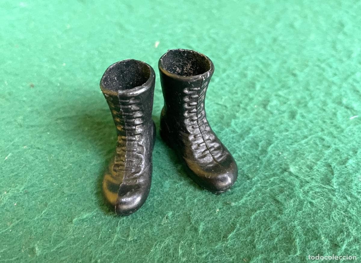 Madelman: MADELMAN ORIGINAL 1&ordf; - BOTAS NEGRAS CON AGUJERO 2 - MUY BUEN ESTADO
