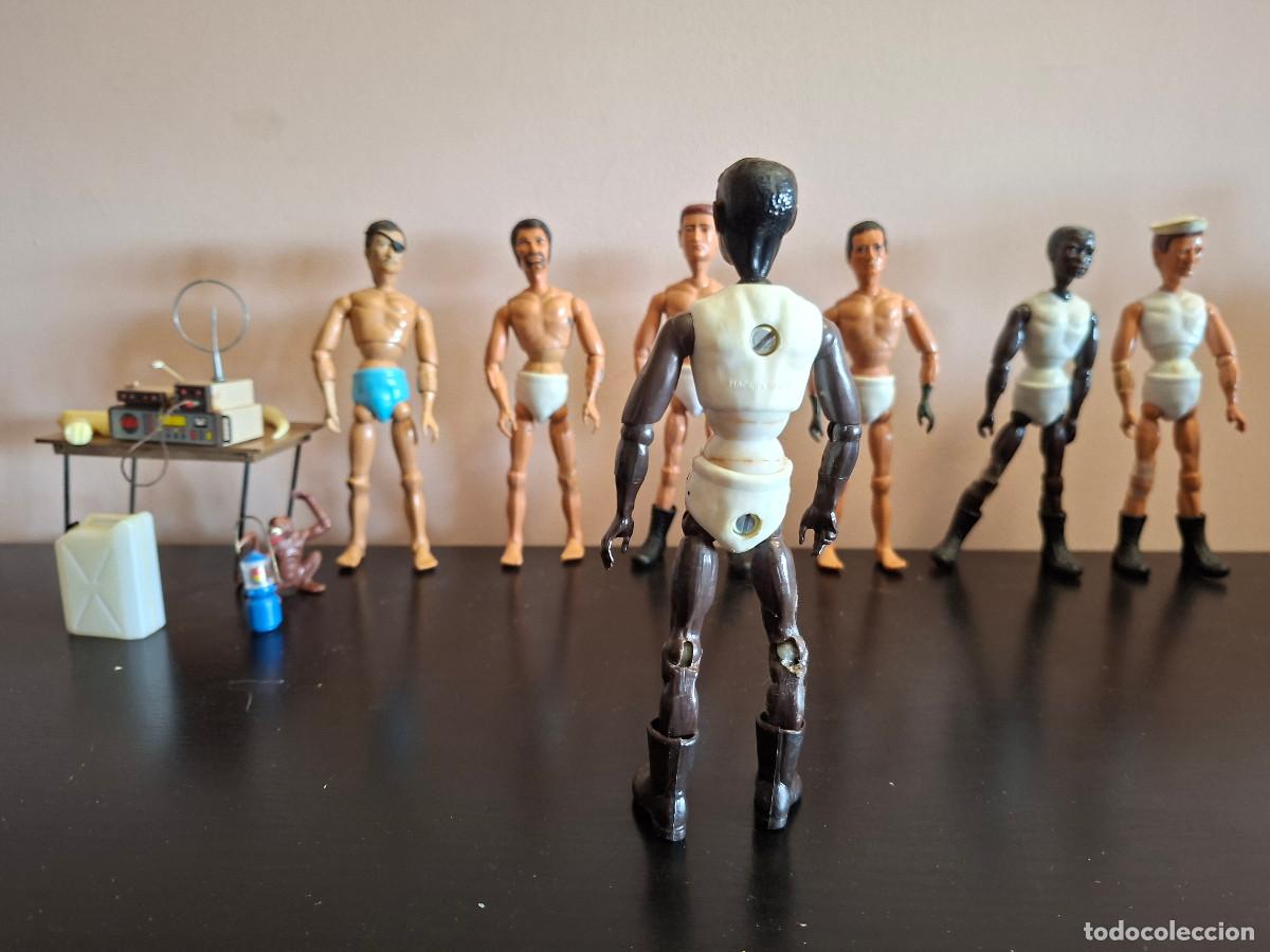 Madelman: Madelman MDE original de primera generaci&oacute;n negro con botas originales de regalo