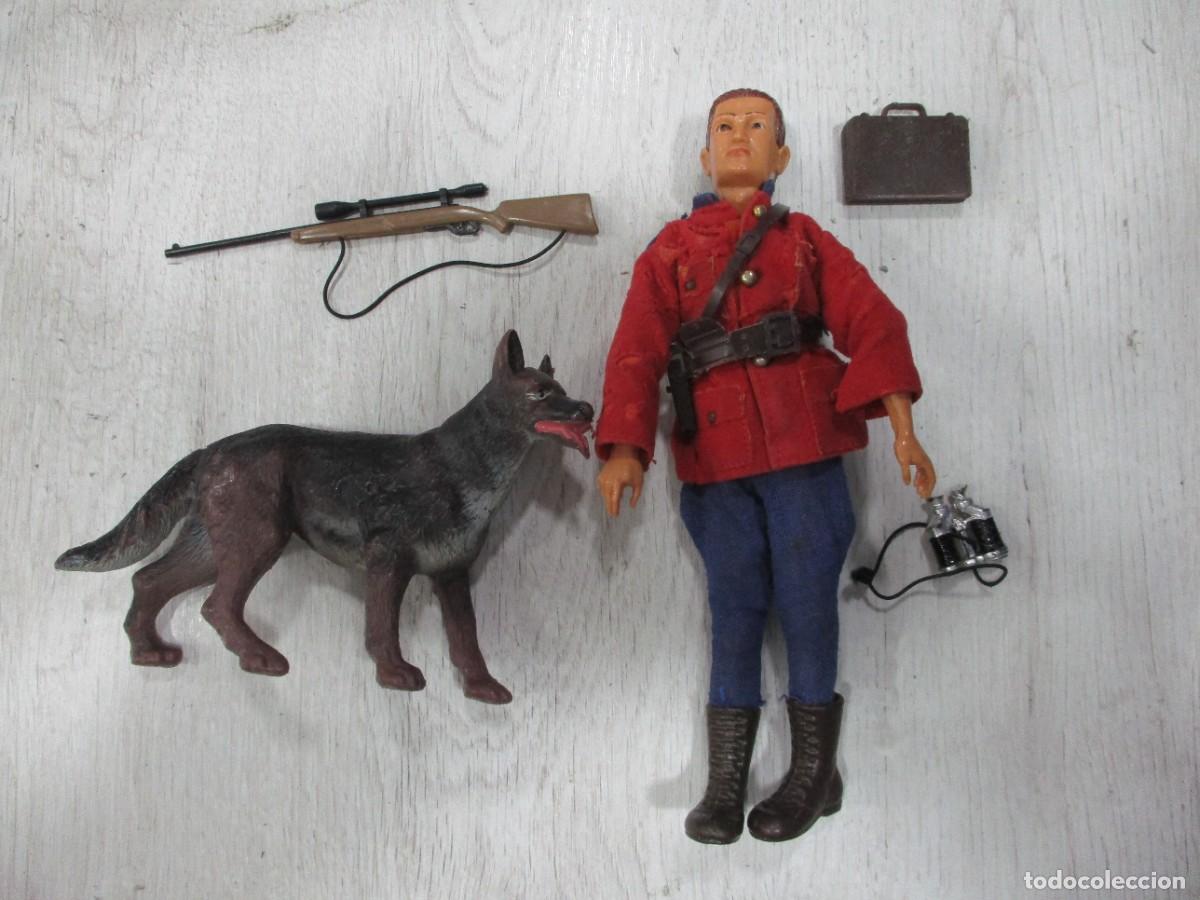 Madelman: MADELMAN POLICIA MONTADA DEL CANADA - CON COMPLEMENTOS - MADE IN SPAIN