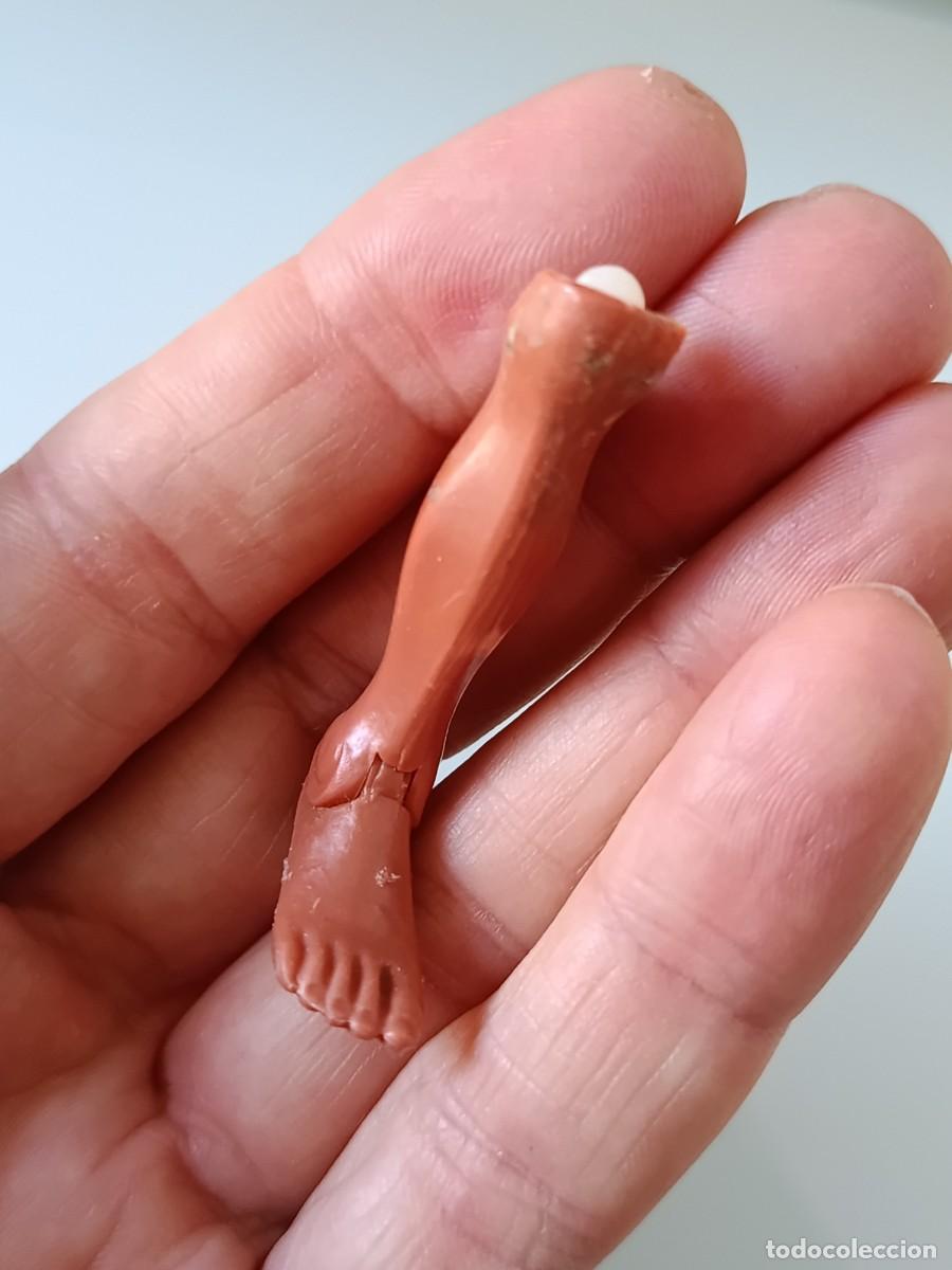 Madelman: TIBIA CON PIE del Maniqu&iacute; MADELMAN de INDIO de la 2&ordf; GENERACI&Oacute;N (8)