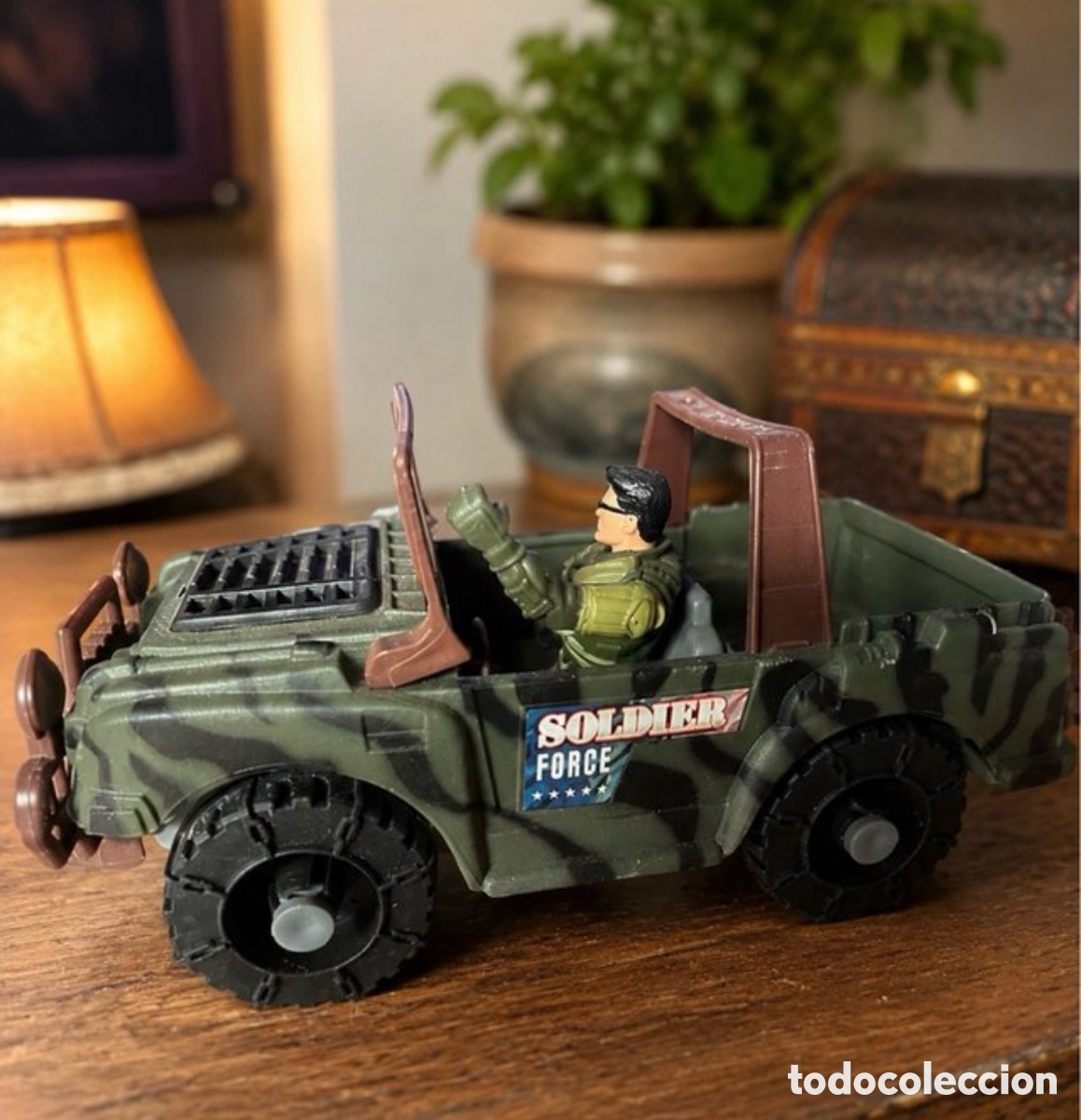 Madelman: Jeep Militar Soldier Force con Soldado 16 cm