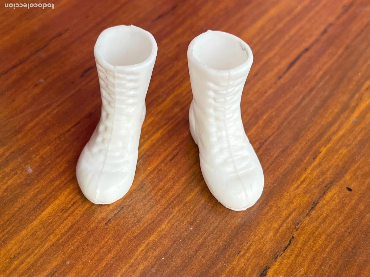 Madelman: MADELMAN - PAR DE BOTAS BLANCAS DEL POLIC&Iacute;A MILITAR ORIGINALES