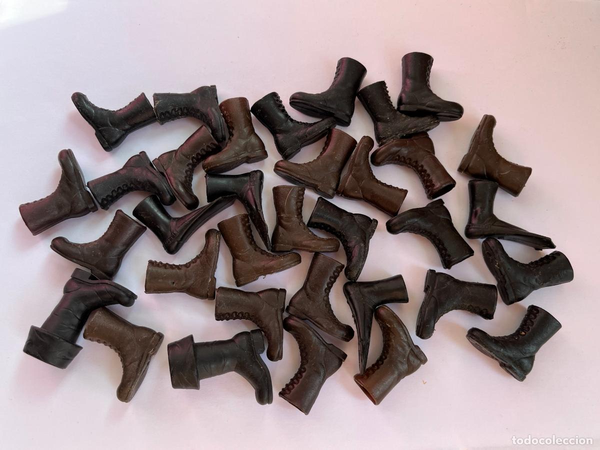 Madelman: LOTE DE MAS DE 30 BOTAS MADELMAN ORIGINALES PRIMERA GENERACI&Oacute;N