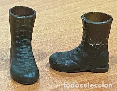 Madelman: MADELMAN ORIGINAL. PAR DE BOTAS MARRONES DE 1&ordf; ETAPA. - Foto 1