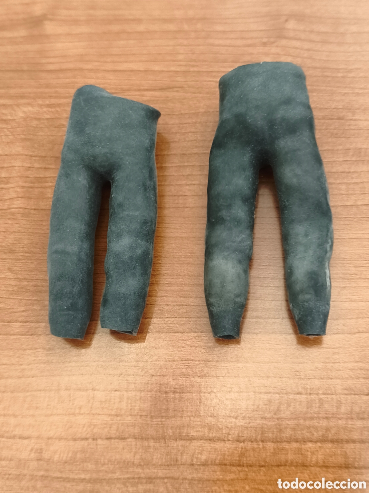 Madelman: 2 Pantalones de L&aacute;tex para Madelman