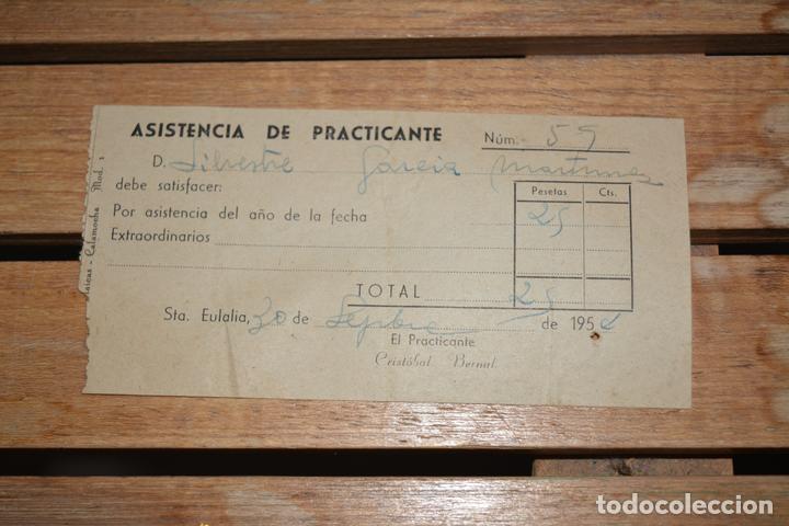 Manuscritos antiguos: RECIBO DE ASISTENCIA ANUAL DE PRACTICANTE.1954 - Foto 1