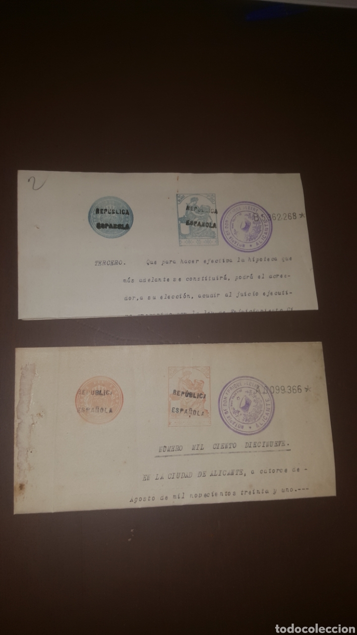 Manuscritos antiguos: dos documentos en papel del estado timbrado de la republica 1931 - Foto 1