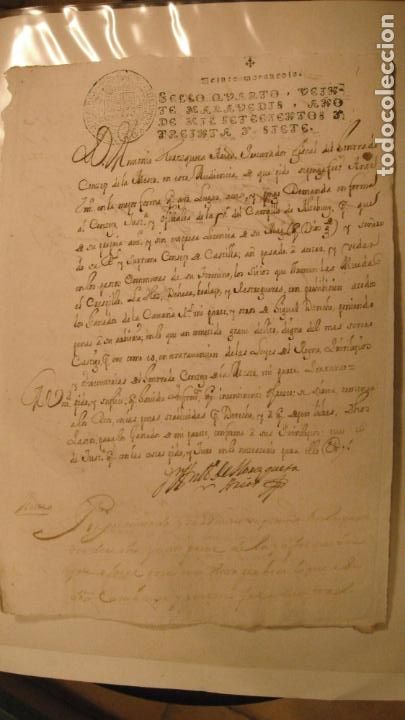 Manuscritos antiguos: DOCUMENTO PAPEL TIMBRADO SELLO 4&ordm; 20 MARAVEDIS A&Ntilde;O DE 1737 - Foto 1