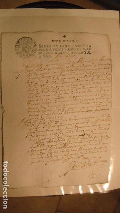 Manuscritos antiguos: DOCUMENTO PAPEL TIMBRADO SELLO 4&ordm; 20 MARAVEDIS A&Ntilde;O DE 1731 - Foto 1