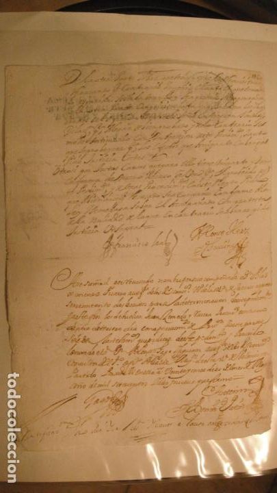 Manuscritos antiguos: DOCUMENTO PAPEL TIMBRADO SELLO 4&ordm; 20 MARAVEDIS A&Ntilde;O DE 1719 - Foto 2