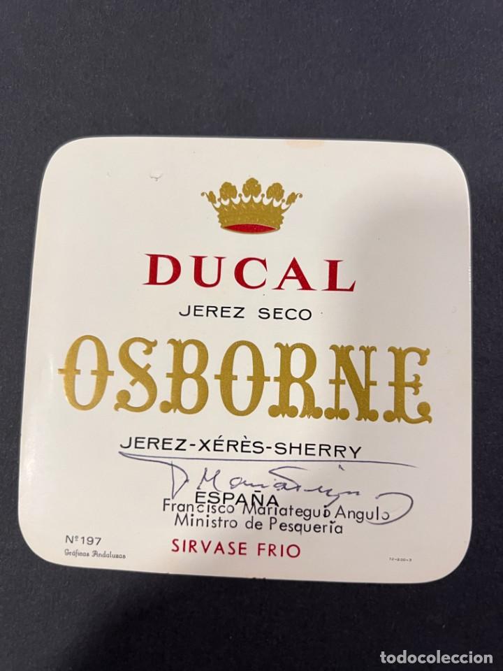 Manuscrits anciens: ETIQUETA FIRMADA POR FRANCISCO MARIATEGUI ANGULO, MINISTRO DE PESQUERIA.