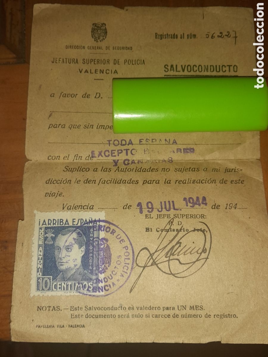 Alte Manuskripte: SALVOCONDUCTO VALENCIA 1944 JEFATURA SUPERIOR DE POLICIA DOCUMENTO CON SELLO
