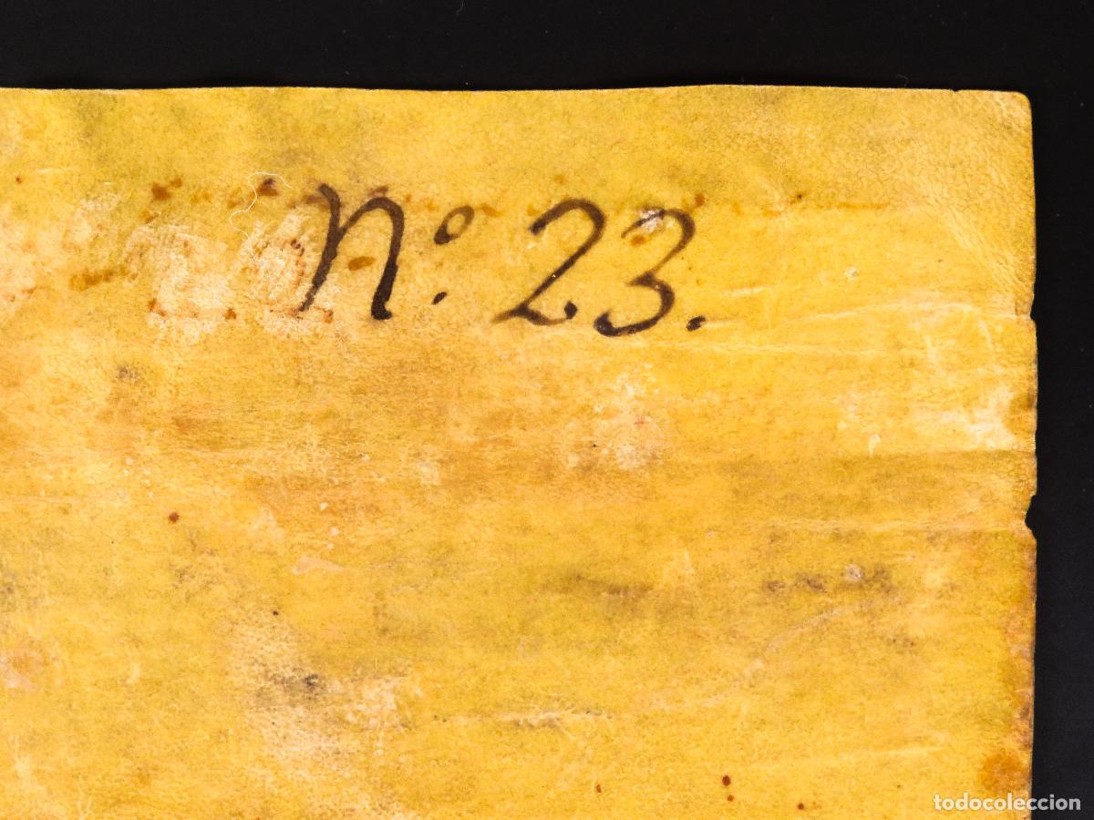Manuscritos antiguos: Manuscrito pergamino escrito en lat&iacute;n S XVI - Foto 13